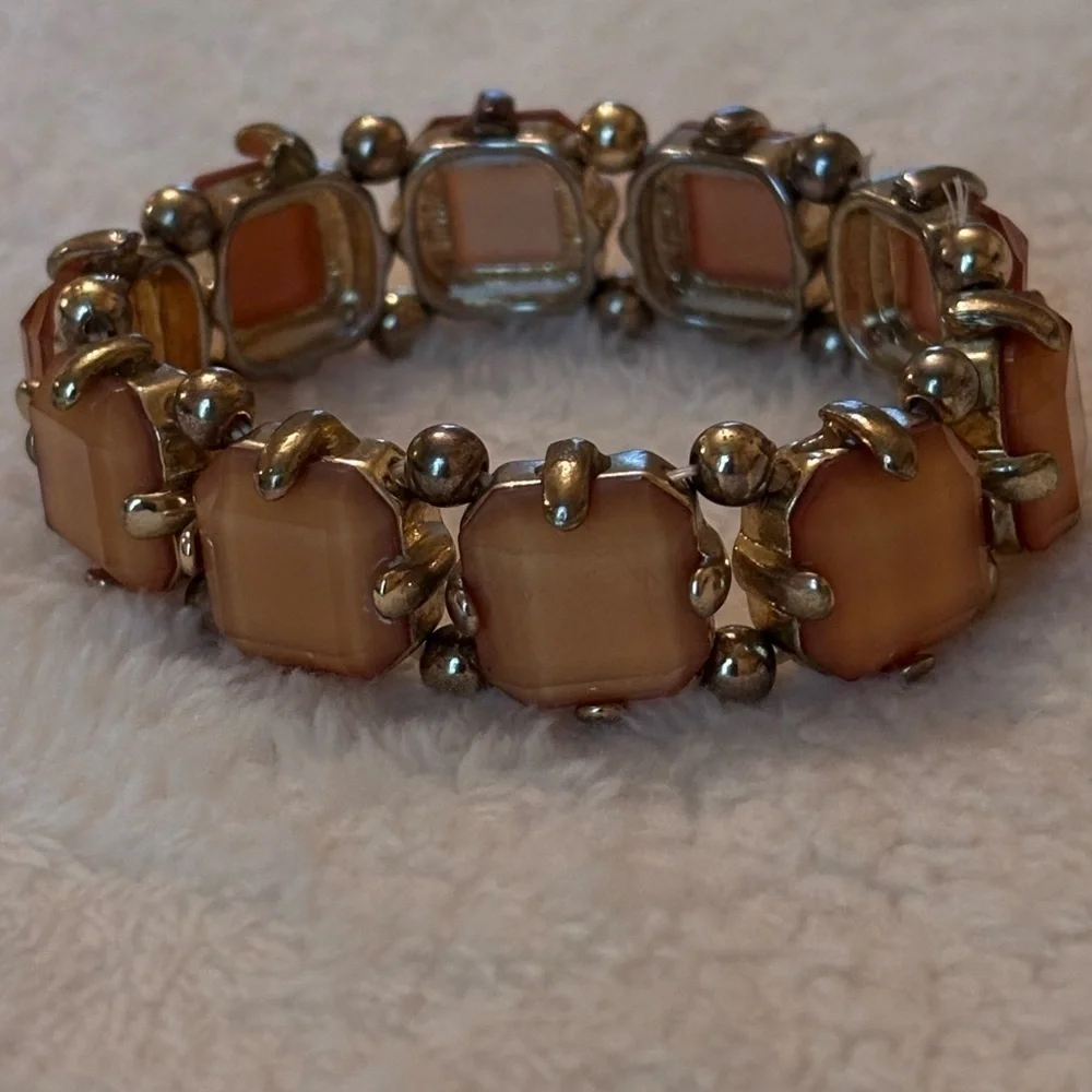 Elegant Antiqued Gold and Brown Bracelet